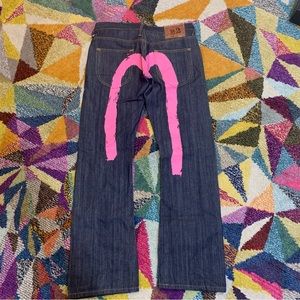 Evisu pink diacock jeans size 30 (size 6 in jeans). NO STRETCH.